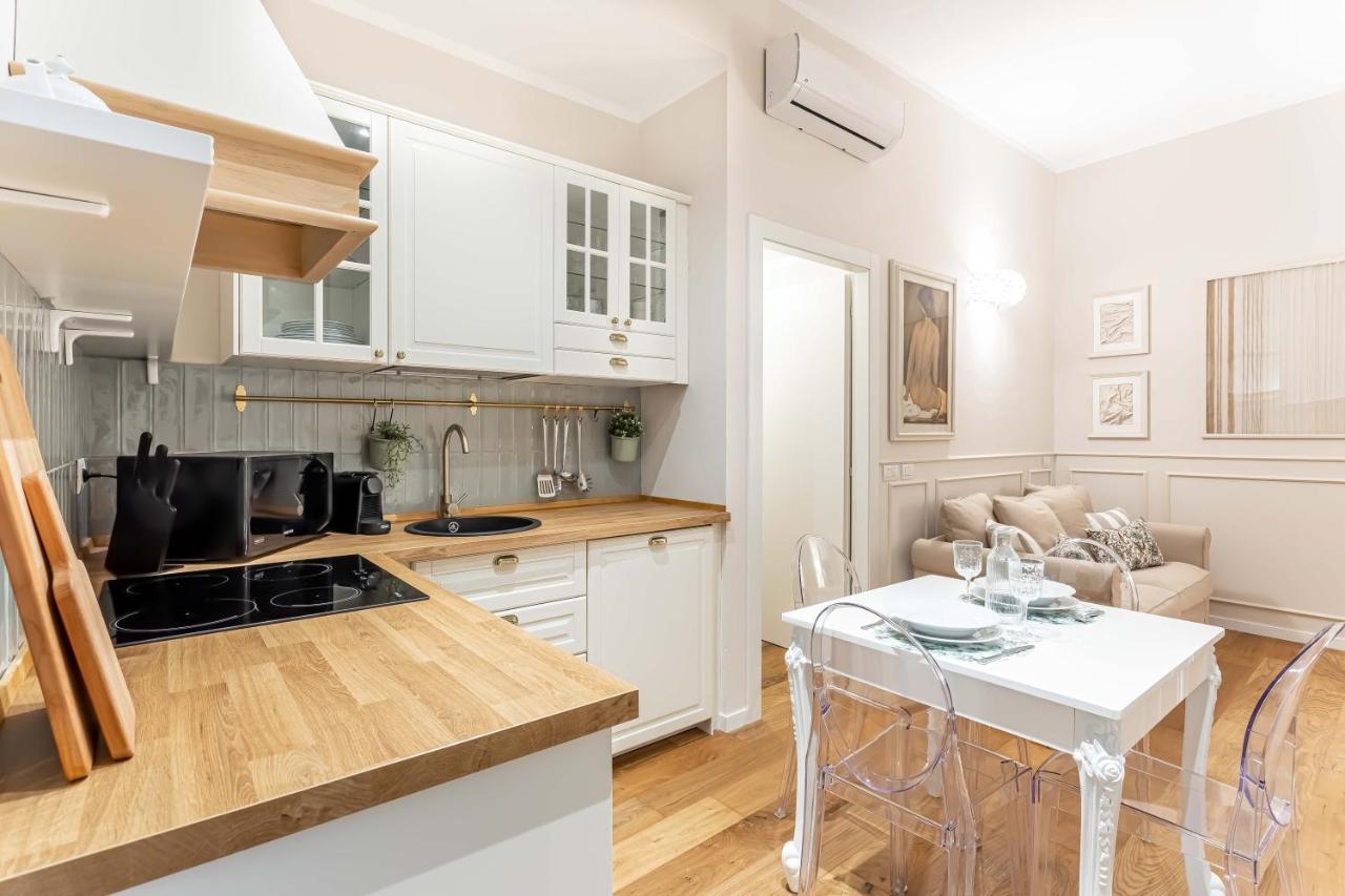 Casa Colonna Romantic Apartment Corso Di Porta Ticinese Мілан Екстер'єр фото