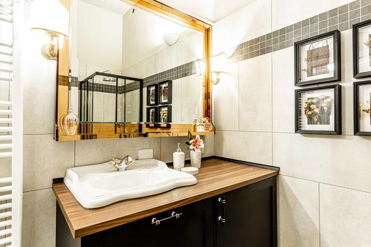 Casa Colonna Romantic Apartment Corso Di Porta Ticinese Мілан Екстер'єр фото