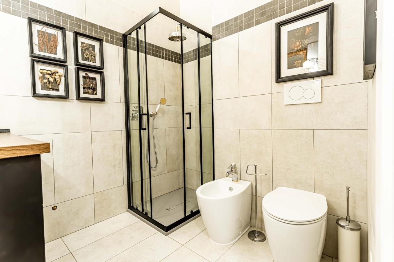 Casa Colonna Romantic Apartment Corso Di Porta Ticinese Мілан Екстер'єр фото