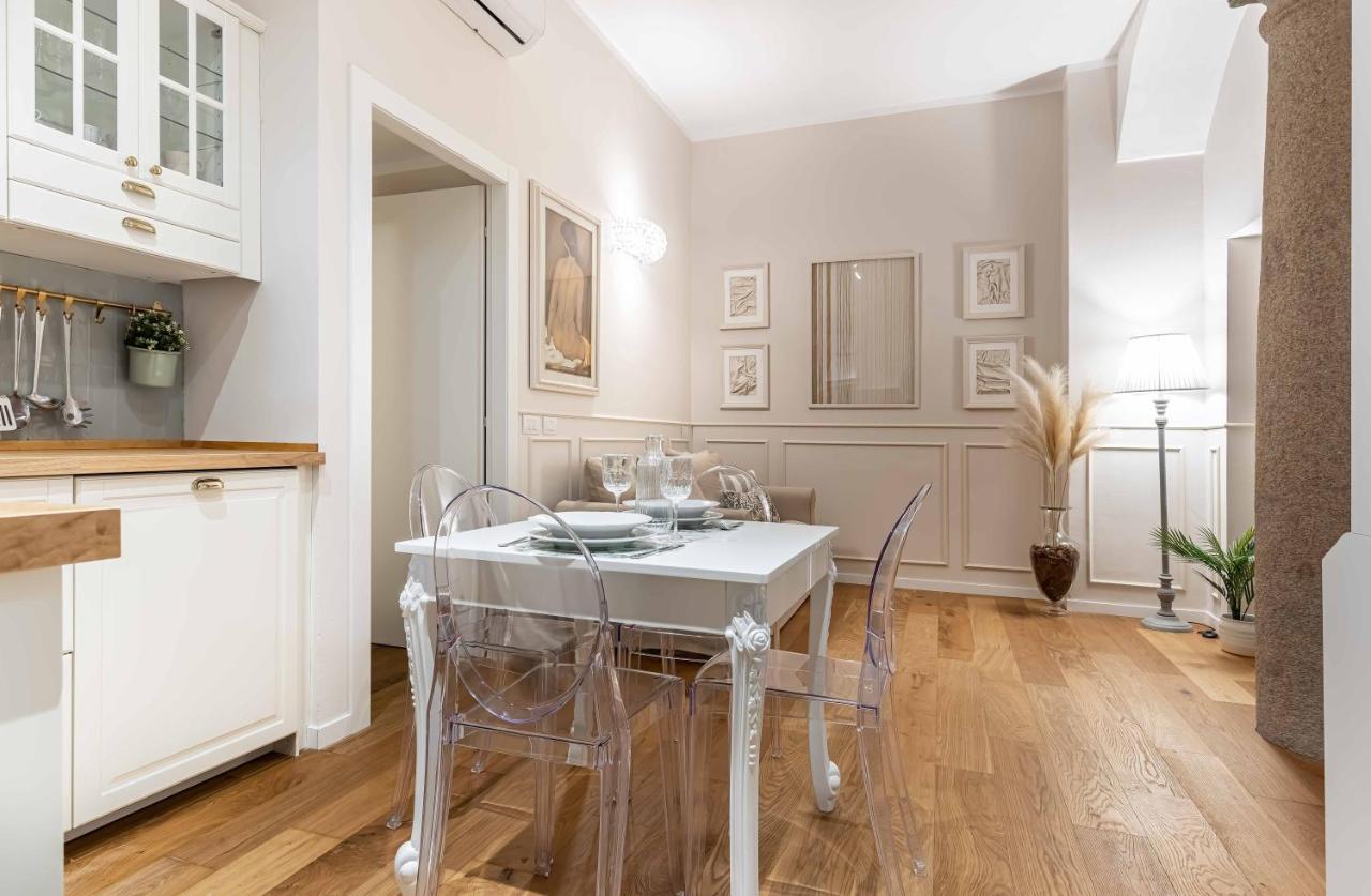 Casa Colonna Romantic Apartment Corso Di Porta Ticinese Мілан Екстер'єр фото